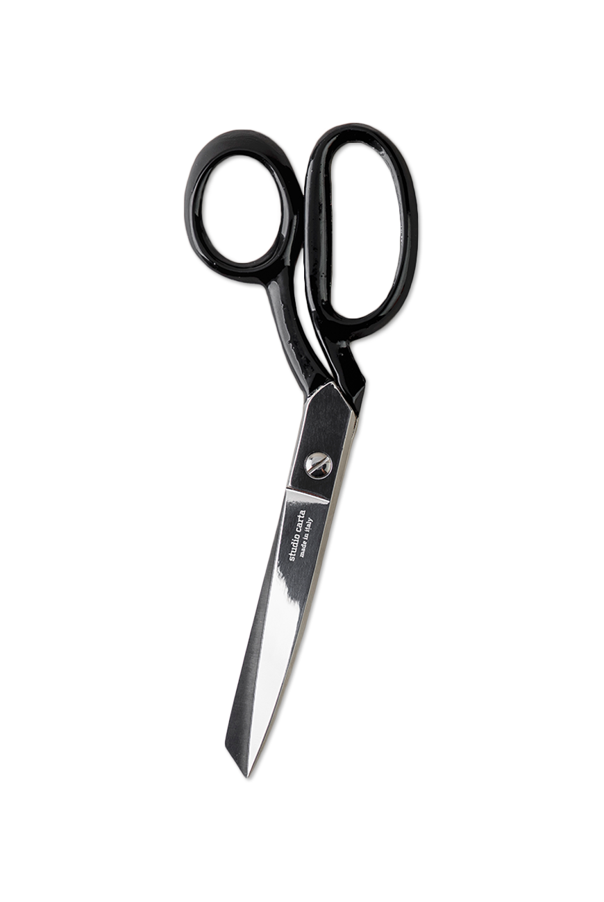 Dressmaker shears black handle 20cm